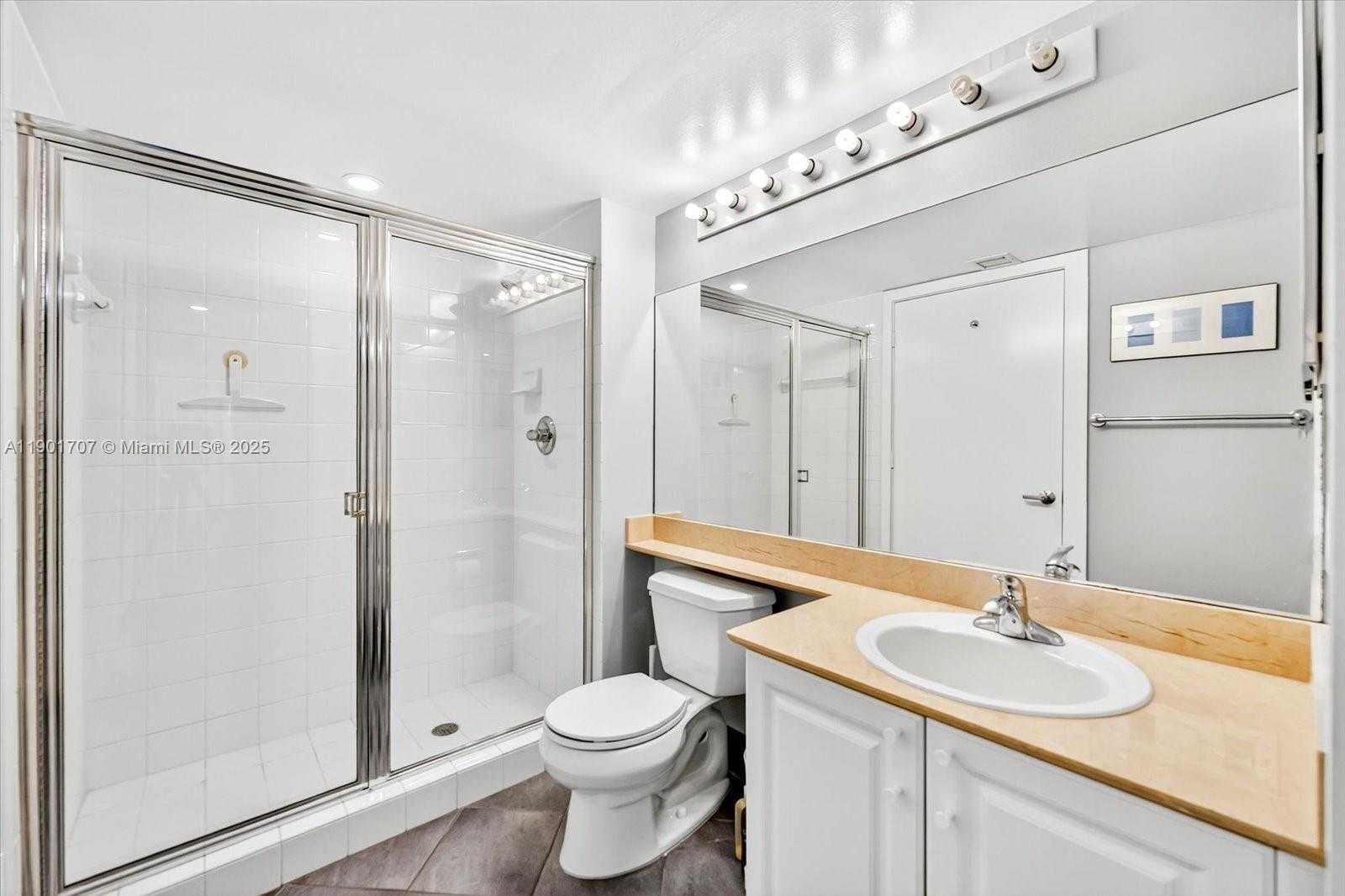 Small Image of 90 ALTON RD #2002, Miami Beach Number 9