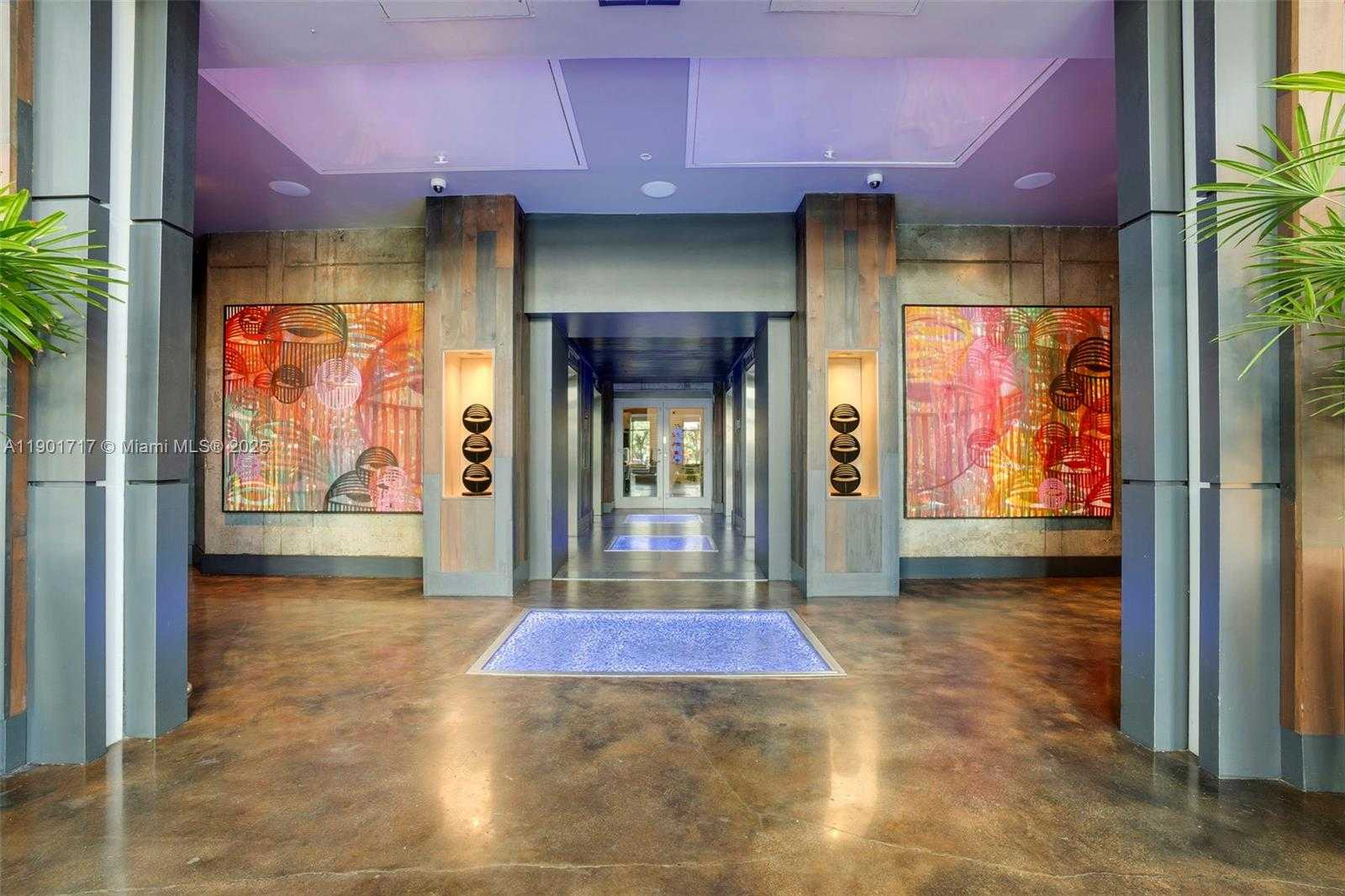 Small Image of 690 SOUTH WEST 1ST CT #2730, Miami Number 20