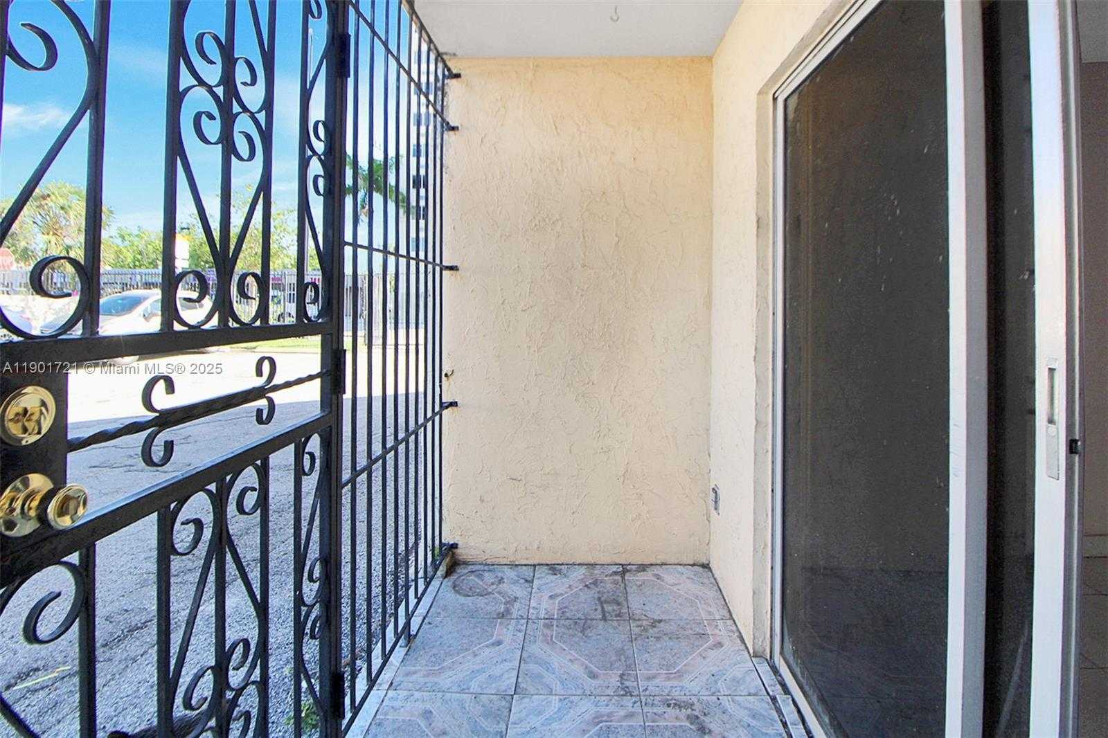 Small Image of 1051 SOUTH WEST 1ST ST #110, Miami Number 13