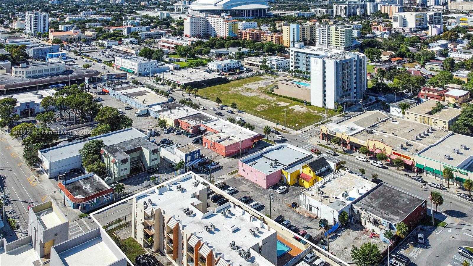 Small Image of 1051 SOUTH WEST 1ST ST #110, Miami Number 3