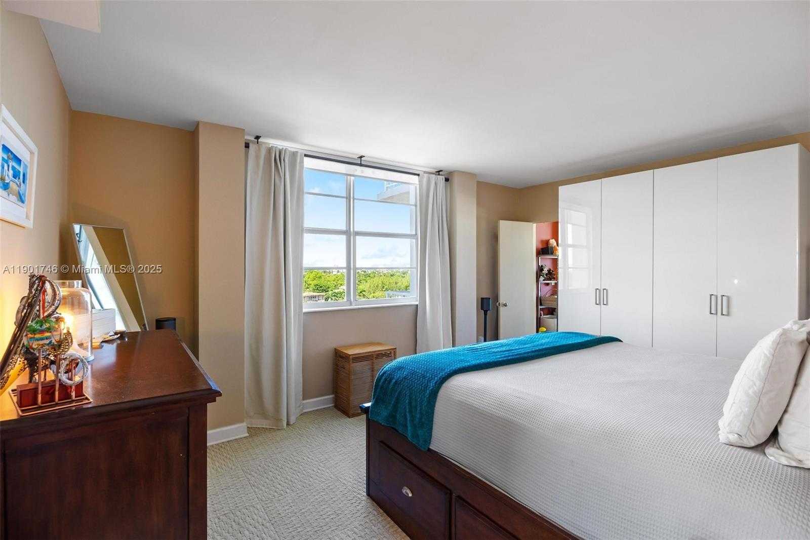 Small Image of 2829 INDIAN CREEK DR #1001+1002, Miami Beach Number 32