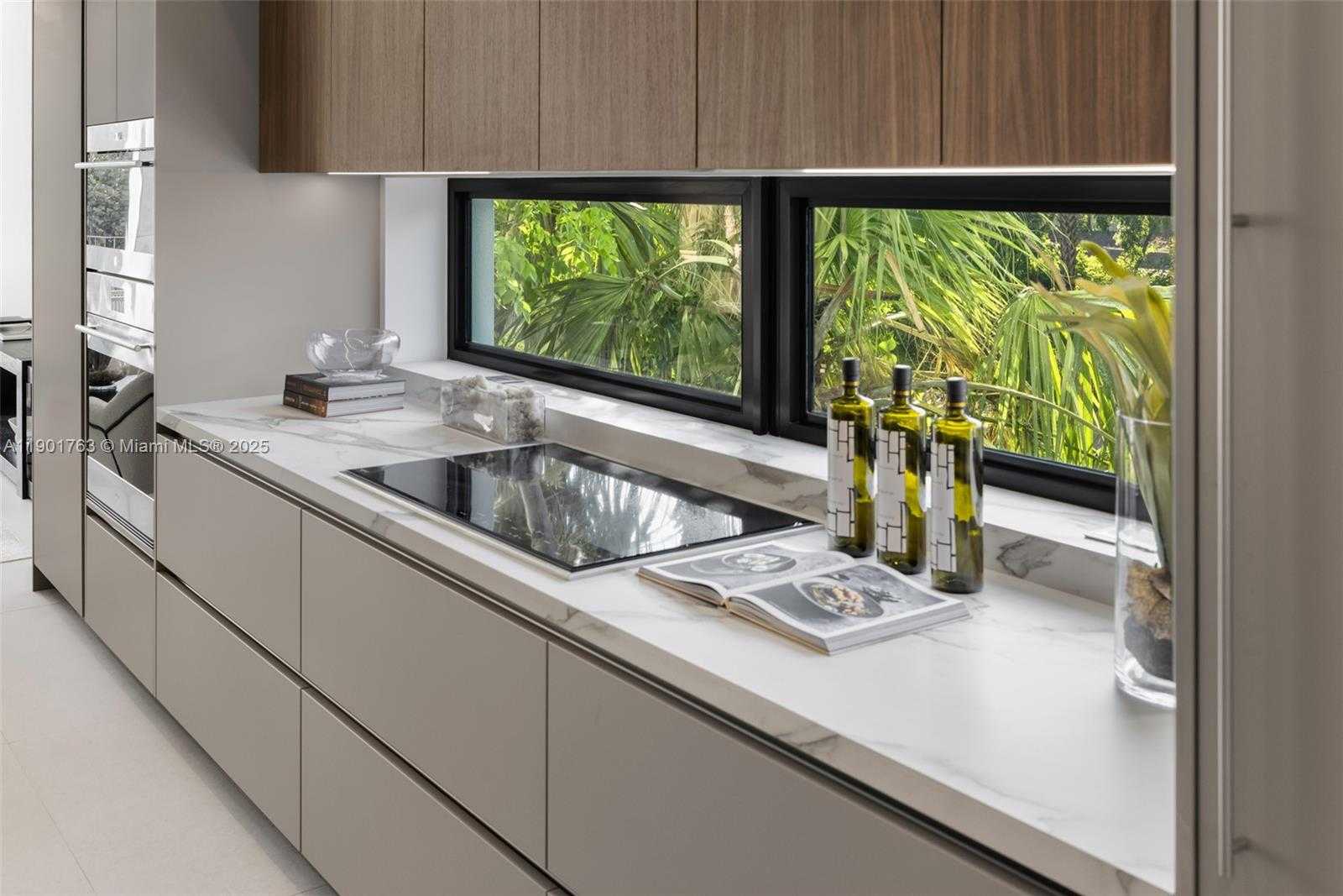 Small Image of 84 SOUTH WEST 28TH RD #5, Miami Number 14