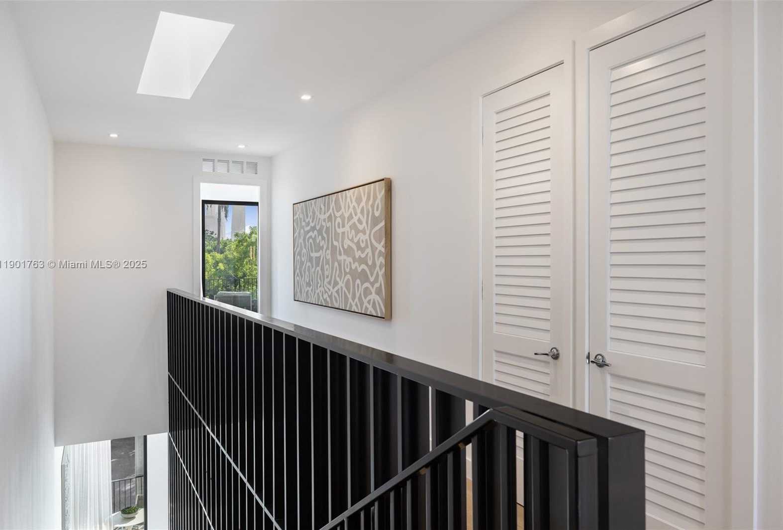 Small Image of 84 SOUTH WEST 28TH RD #5, Miami Number 19