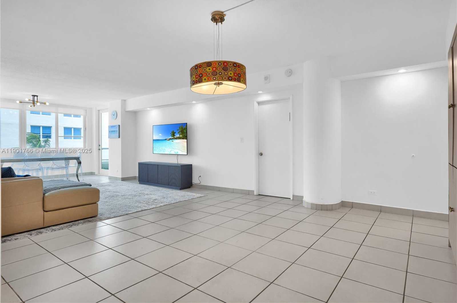 Small Image of 5005 COLLINS AVE #824, Miami Beach Number 21