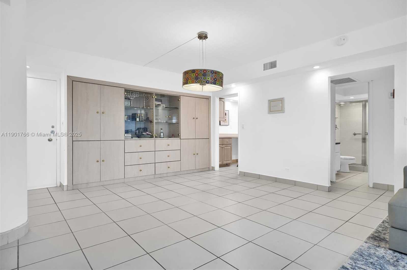 Small Image of 5005 COLLINS AVE #824, Miami Beach Number 23