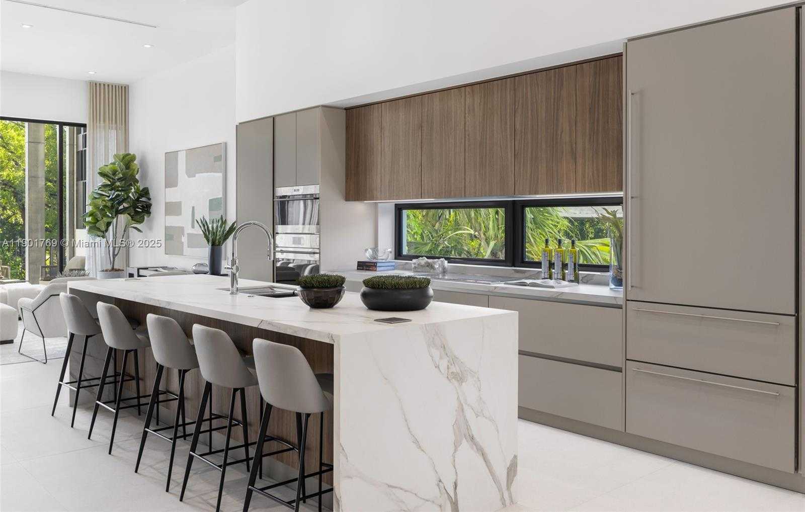 Small Image of 84 SOUTH WEST 28TH RD #4, Miami Number 10