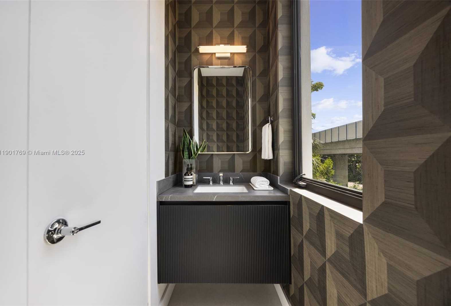 Small Image of 84 SOUTH WEST 28TH RD #4, Miami Number 13