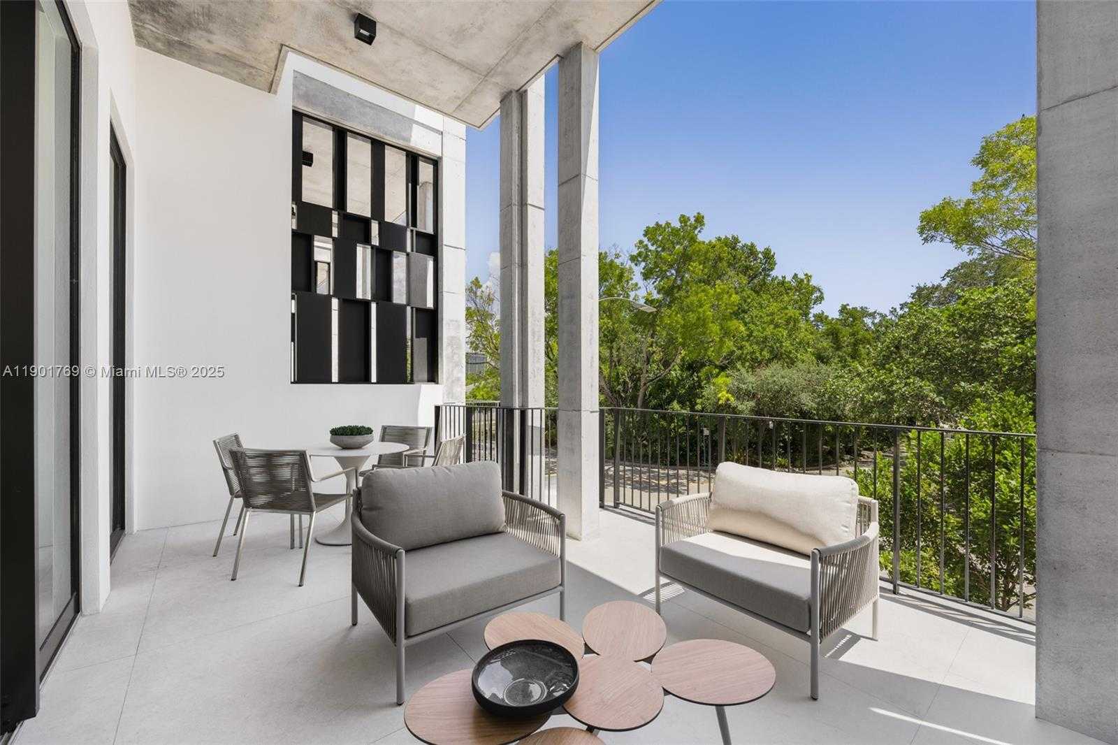 Small Image of 84 SOUTH WEST 28TH RD #4, Miami Number 14