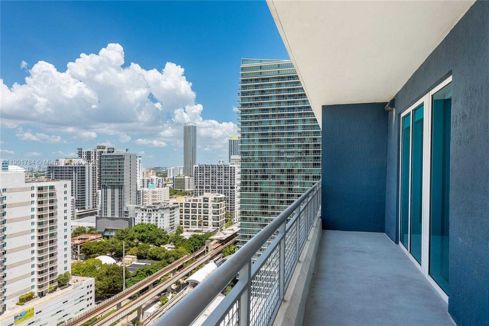 Small Image of 60 SOUTH WEST 13TH ST #2019, Miami Number 3