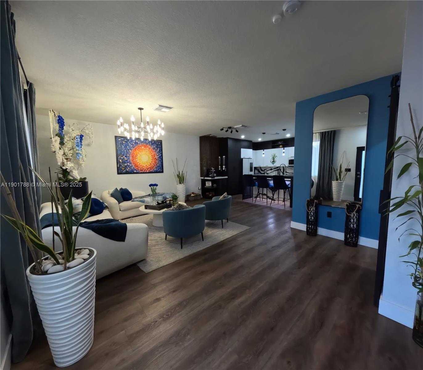 Small Image of 4256 NORTH WEST 83RD AVE, Doral Number 2