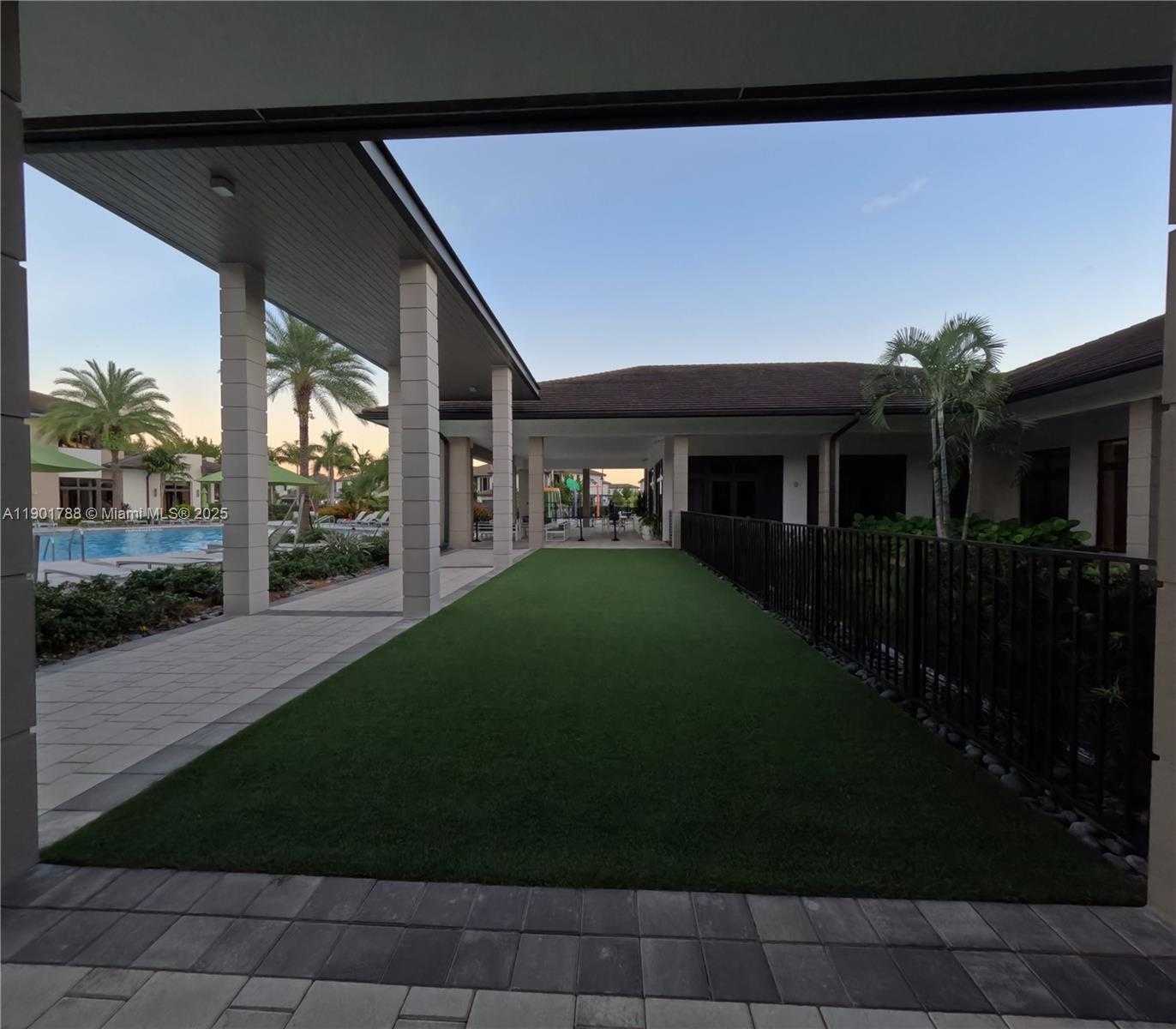 Small Image of 4256 NORTH WEST 83RD AVE, Doral Number 25