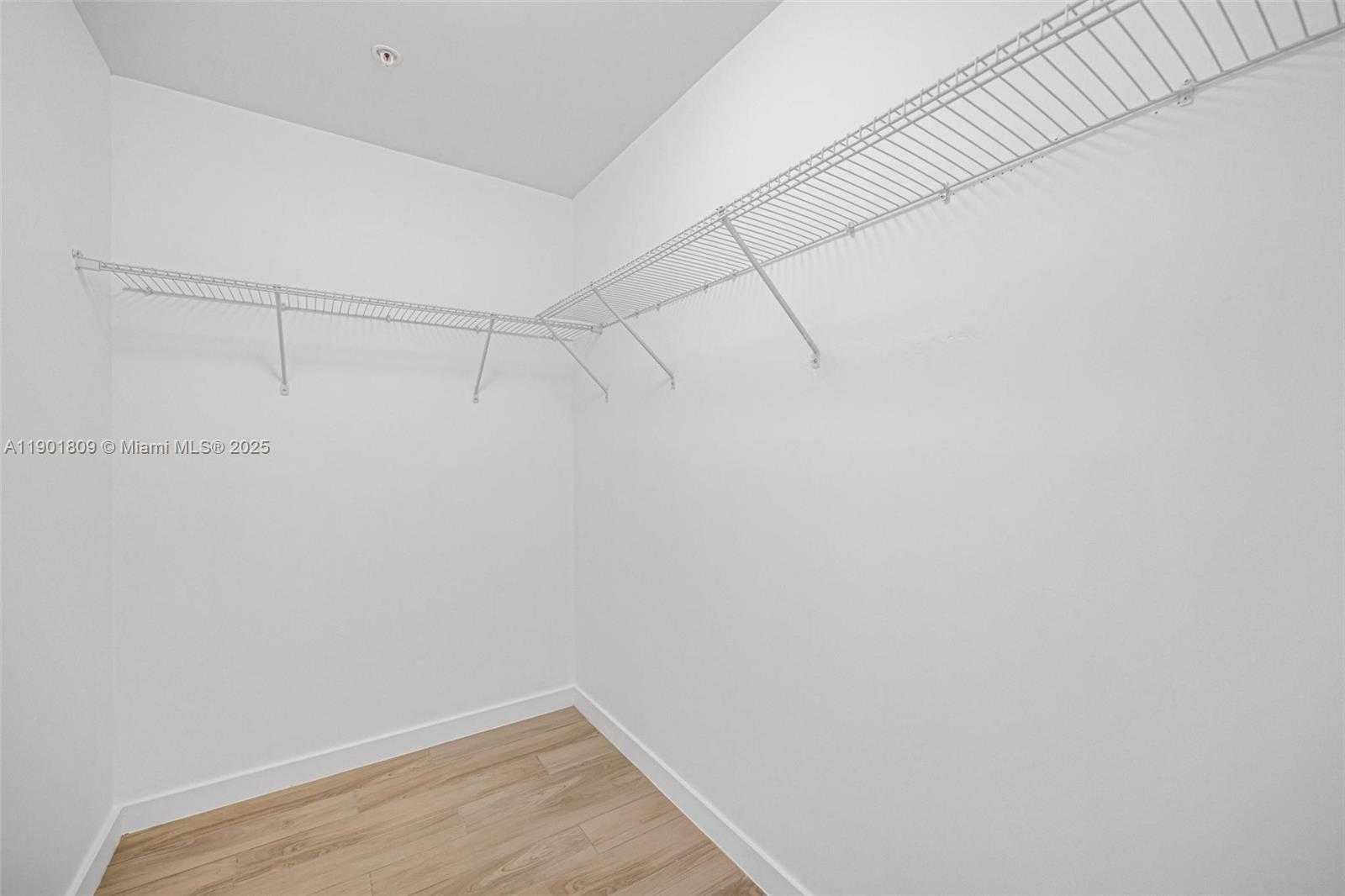 Small Image of 999 SOUTH WEST 1ST AVENUE #2509, Miami Number 17