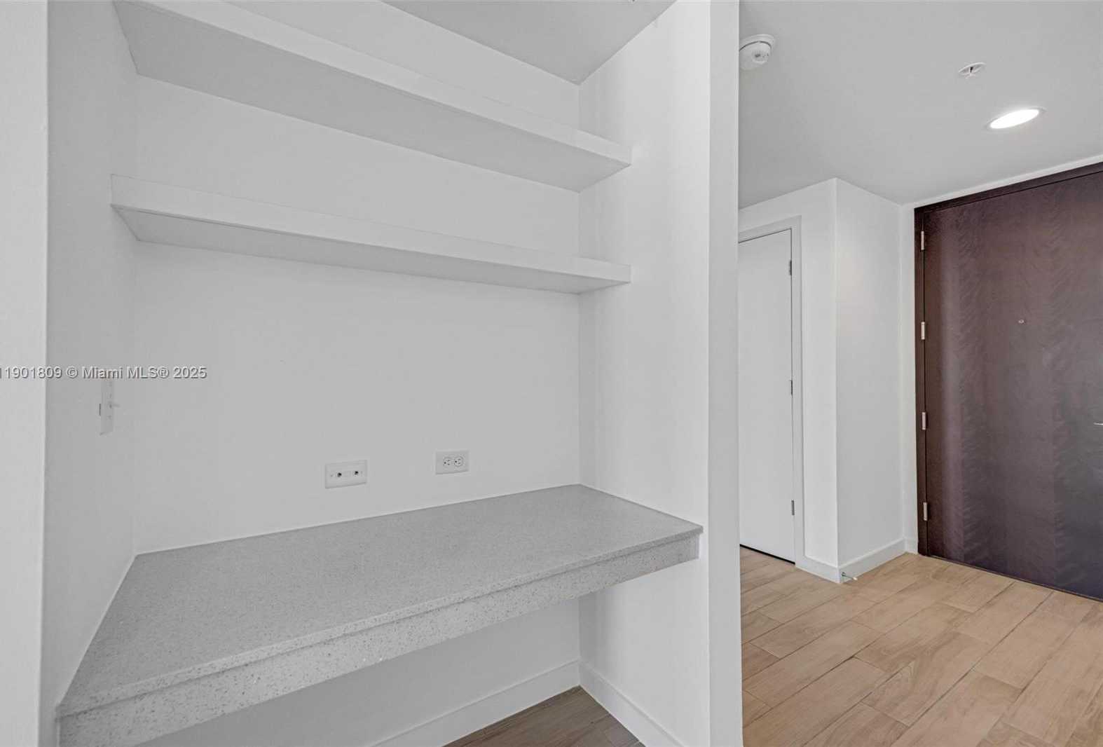 Small Image of 999 SOUTH WEST 1ST AVENUE #2509, Miami Number 22