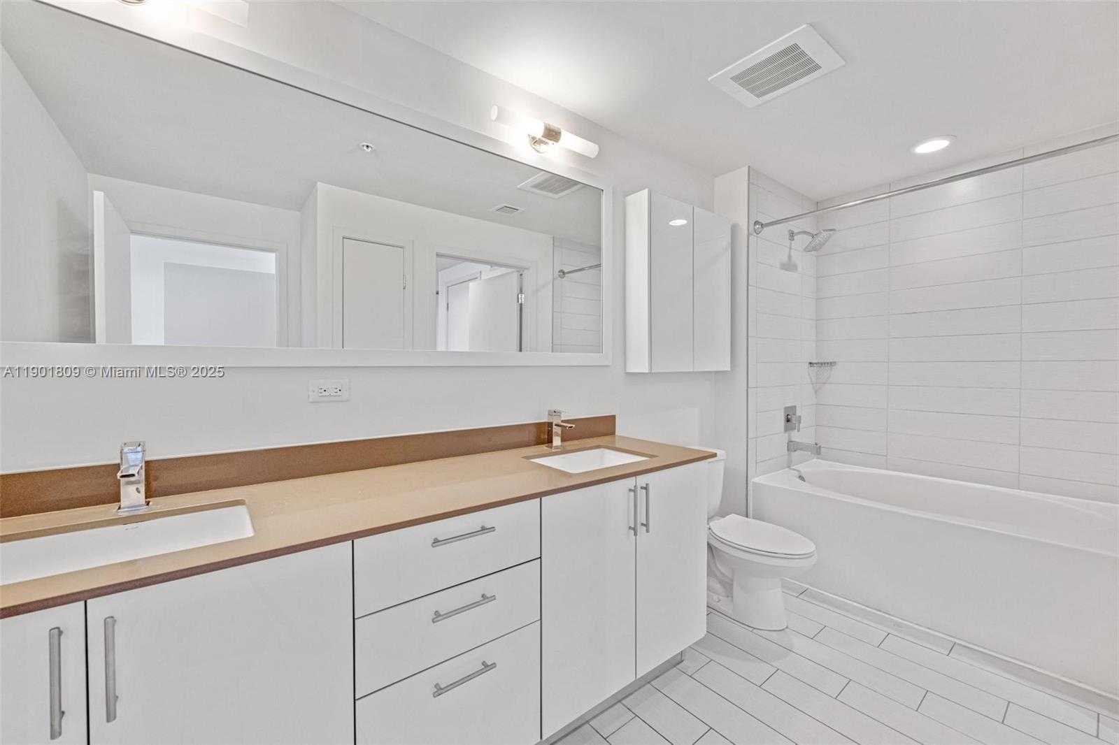 Small Image of 999 SOUTH WEST 1ST AVENUE #2509, Miami Number 4