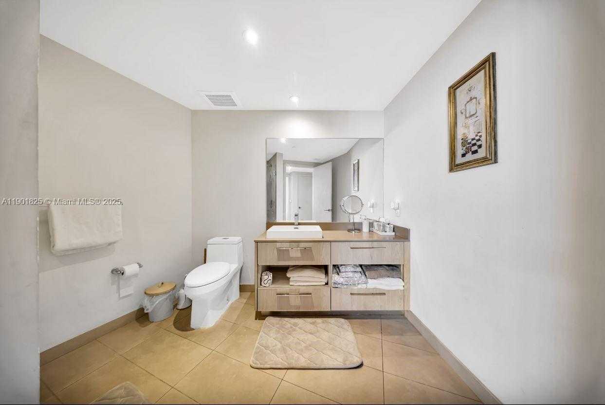 Small Image of 4111 SOUTH OCEAN DR #1212, Hollywood Number 17