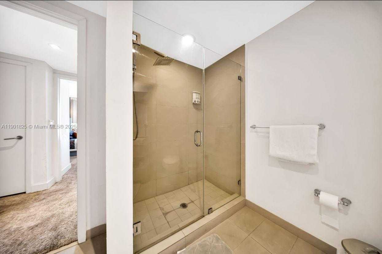 Small Image of 4111 SOUTH OCEAN DR #1212, Hollywood Number 18