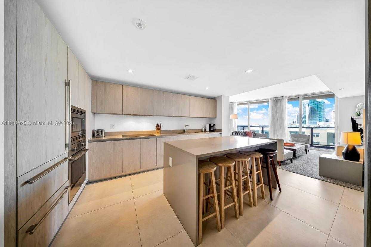 Small Image of 4111 SOUTH OCEAN DR #1212, Hollywood Number 2