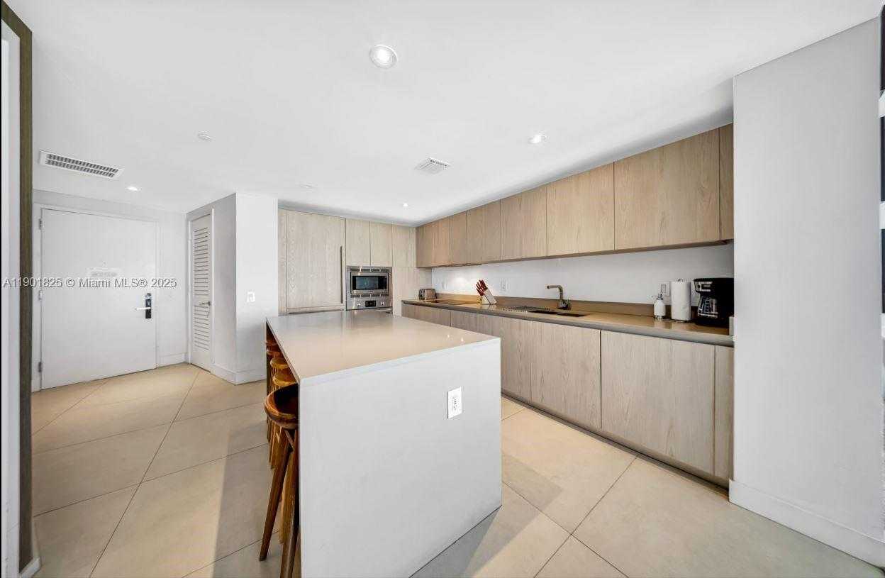 Small Image of 4111 SOUTH OCEAN DR #1212, Hollywood Number 6