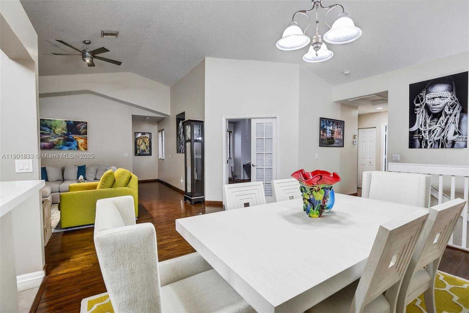 Small Image of 1002 NORTH WEST 105TH AVE #D-121, Plantation Number 10