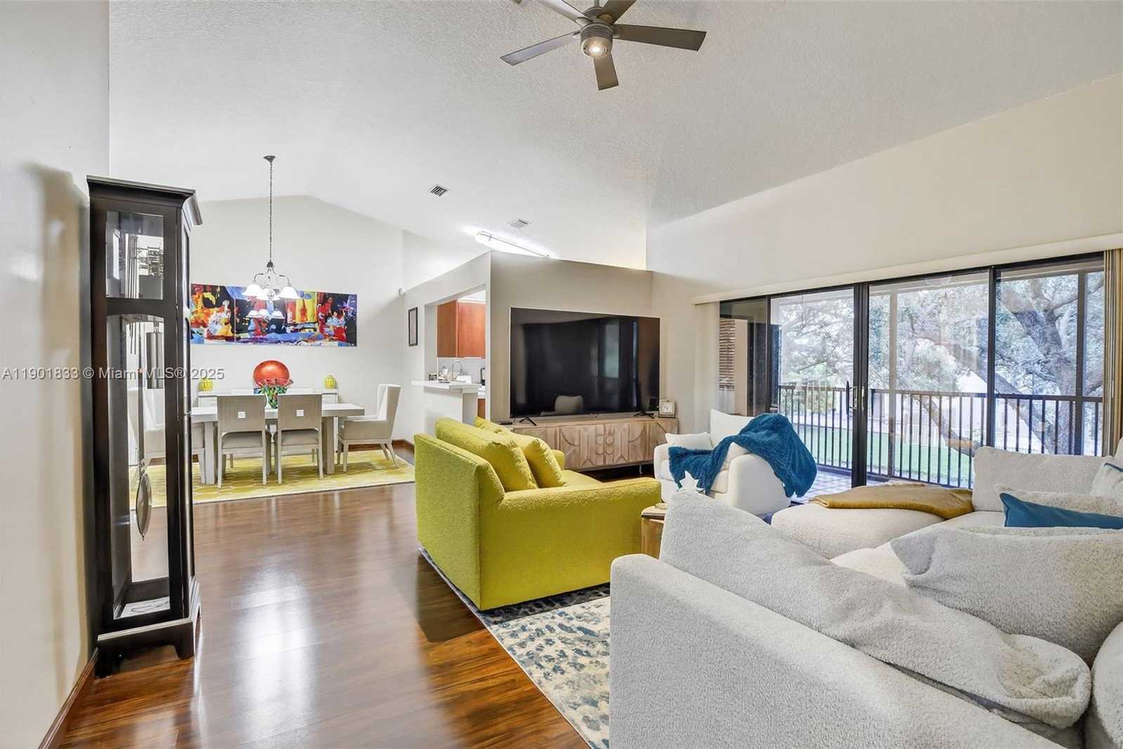 Small Image of 1002 NORTH WEST 105TH AVE #D-121, Plantation Number 20