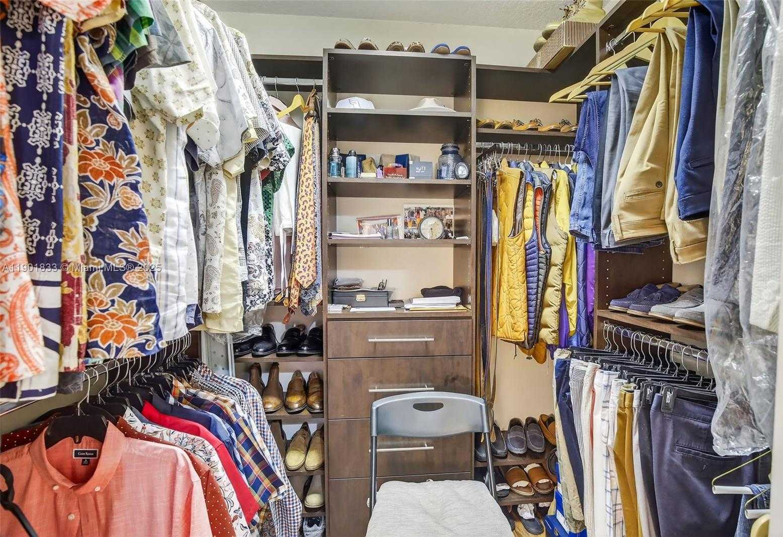 Small Image of 1002 NORTH WEST 105TH AVE #D-121, Plantation Number 21