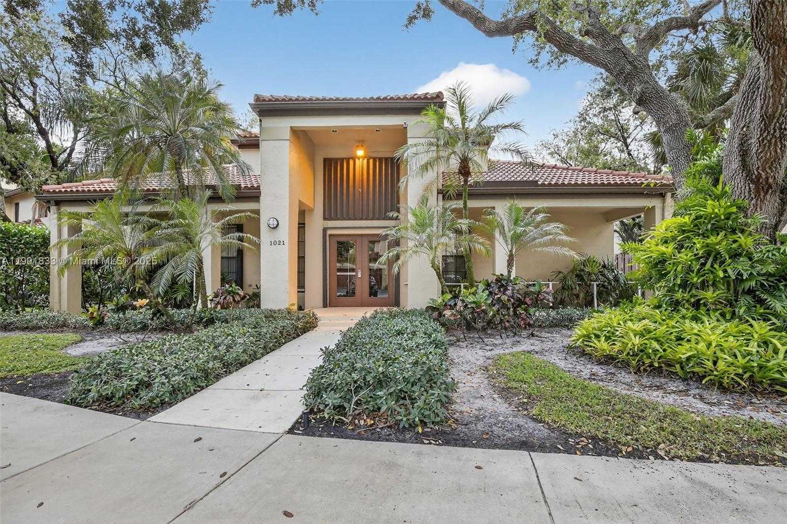 Small Image of 1002 NORTH WEST 105TH AVE #D-121, Plantation Number 41