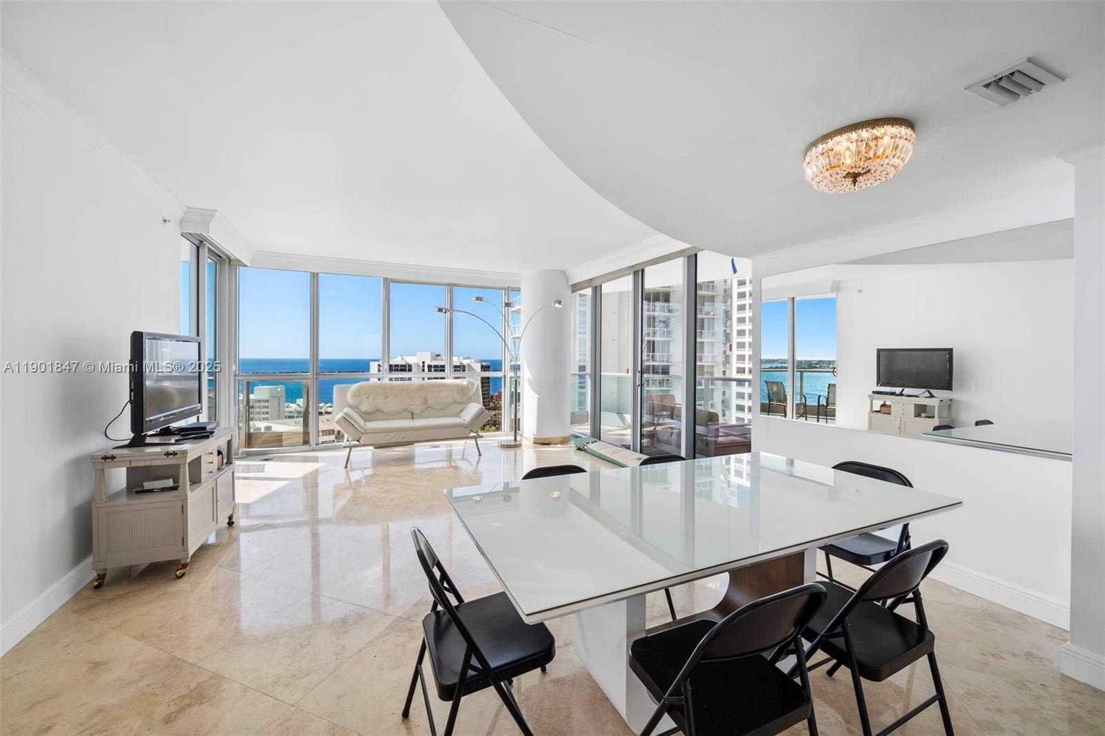 Small Image of 1331 BRICKELL BAY DR #1908, Miami Number 3