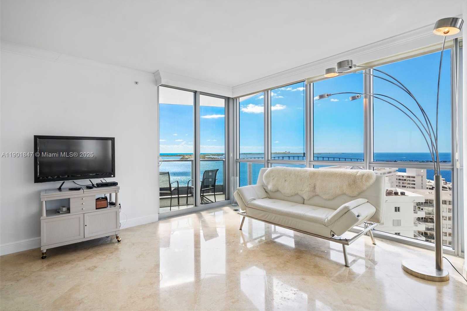 Small Image of 1331 BRICKELL BAY DR #1908, Miami Number 4