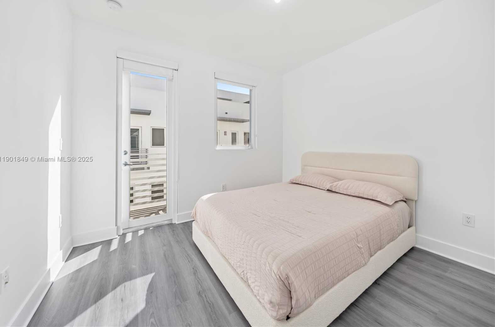 Small Image of 9153 NORTH WEST 33RD ST, Doral Number 16