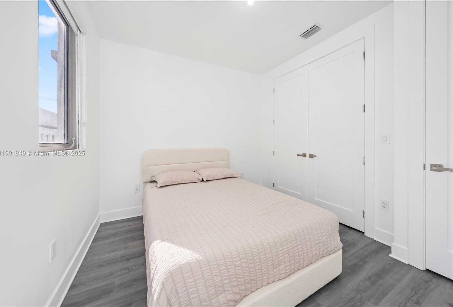 Small Image of 9153 NORTH WEST 33RD ST, Doral Number 17