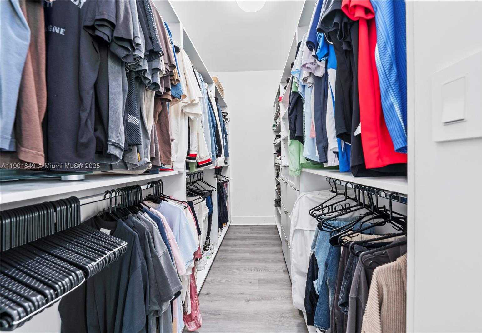 Small Image of 9153 NORTH WEST 33RD ST, Doral Number 23