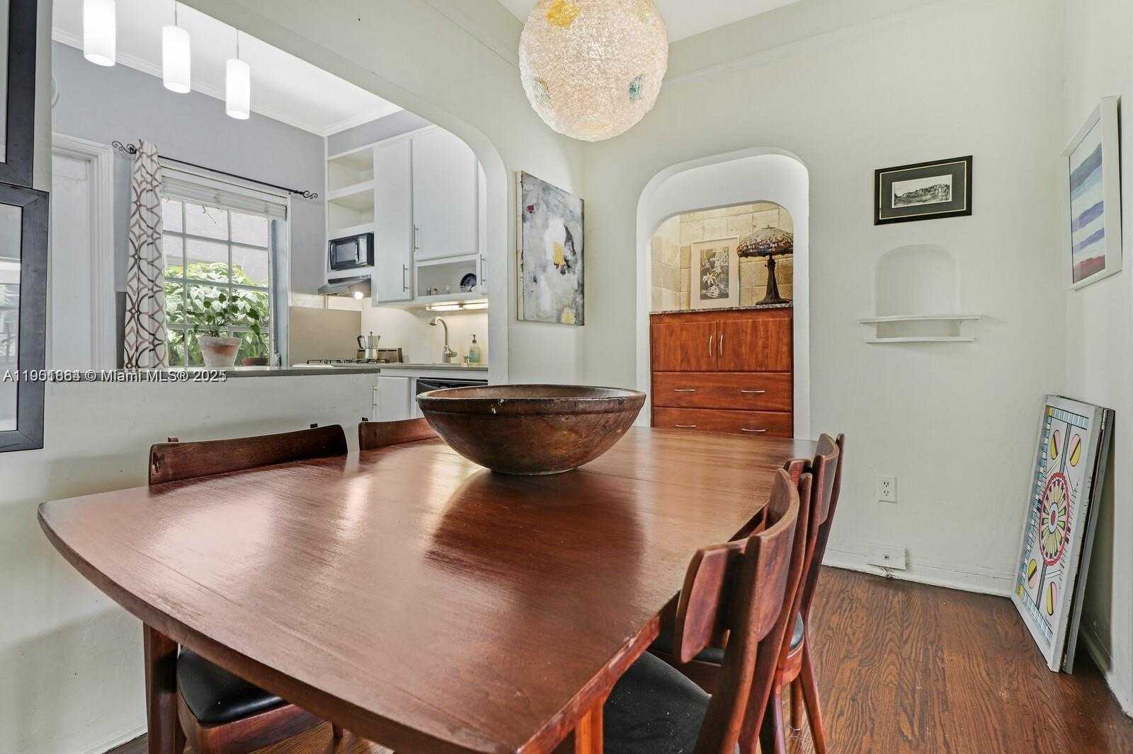 Small Image of 1250 DREXEL AVE #7, Miami Beach Number 12