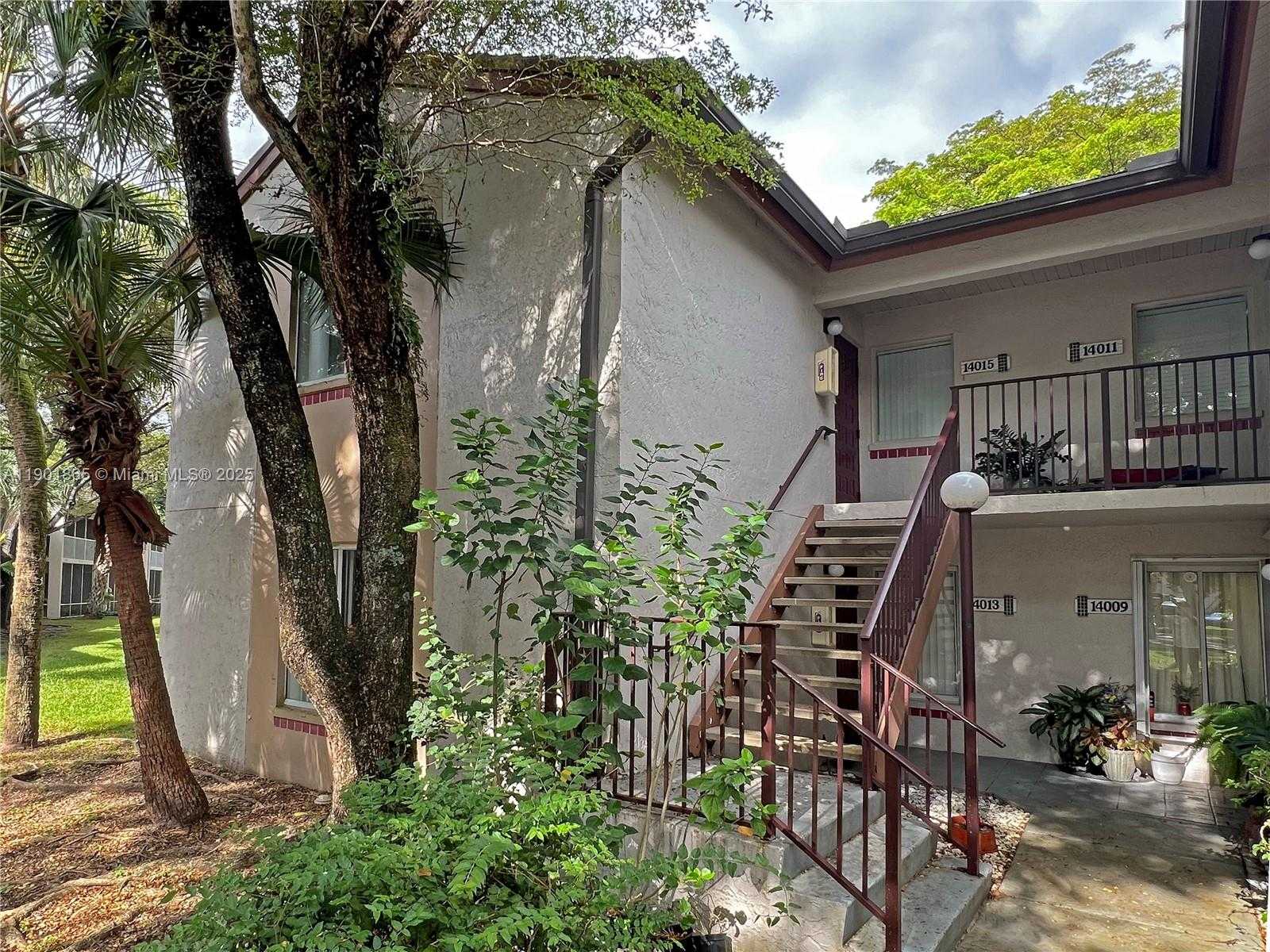 Small Image of 14015 SOUTH WEST 91ST TER #14015, Miami Number 18