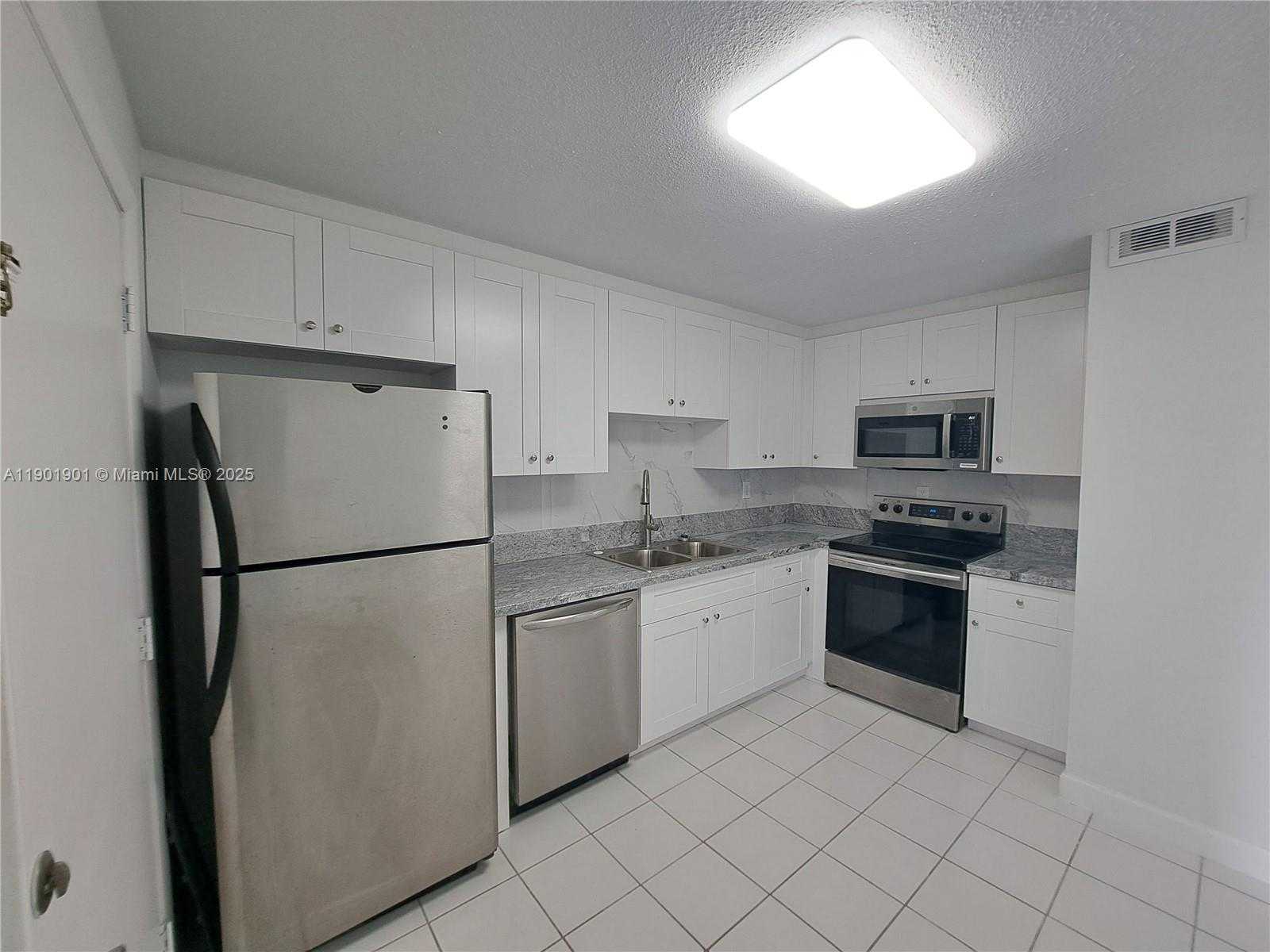 Small Image of 9954 SOUTH WEST 88TH ST #212-2, Miami Number 6