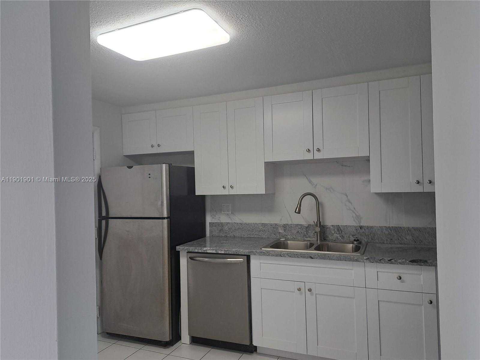 Small Image of 9954 SOUTH WEST 88TH ST #212-2, Miami Number 7