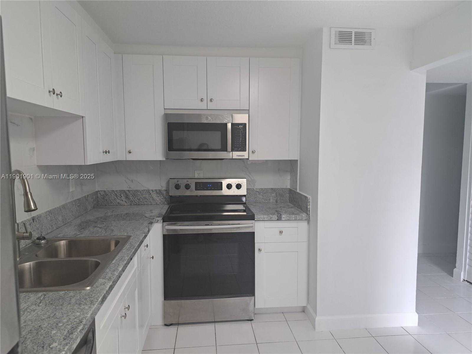 Small Image of 9954 SOUTH WEST 88TH ST #212-2, Miami Number 8