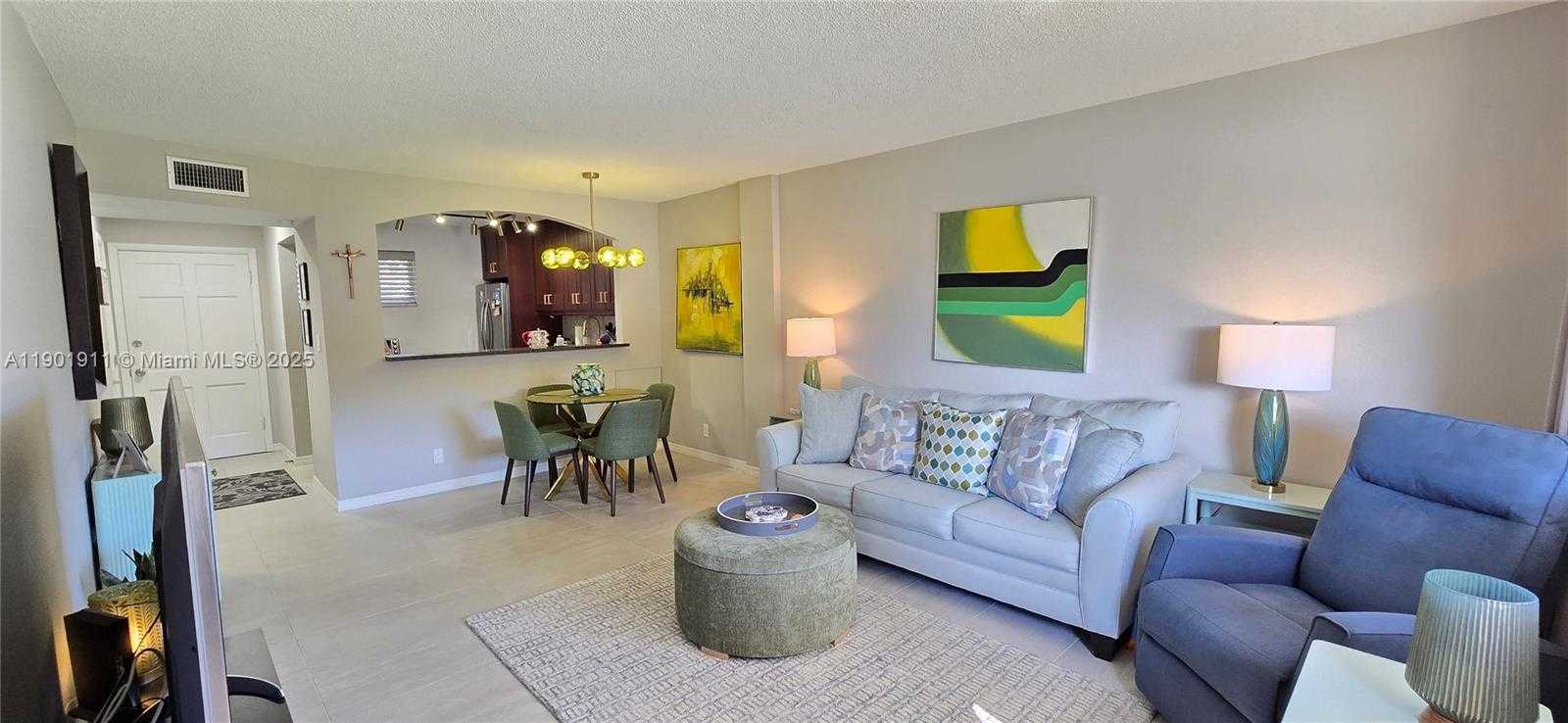 Small Image of 2616 NORTH GARDEN DR N #106, Lake Worth Number 12