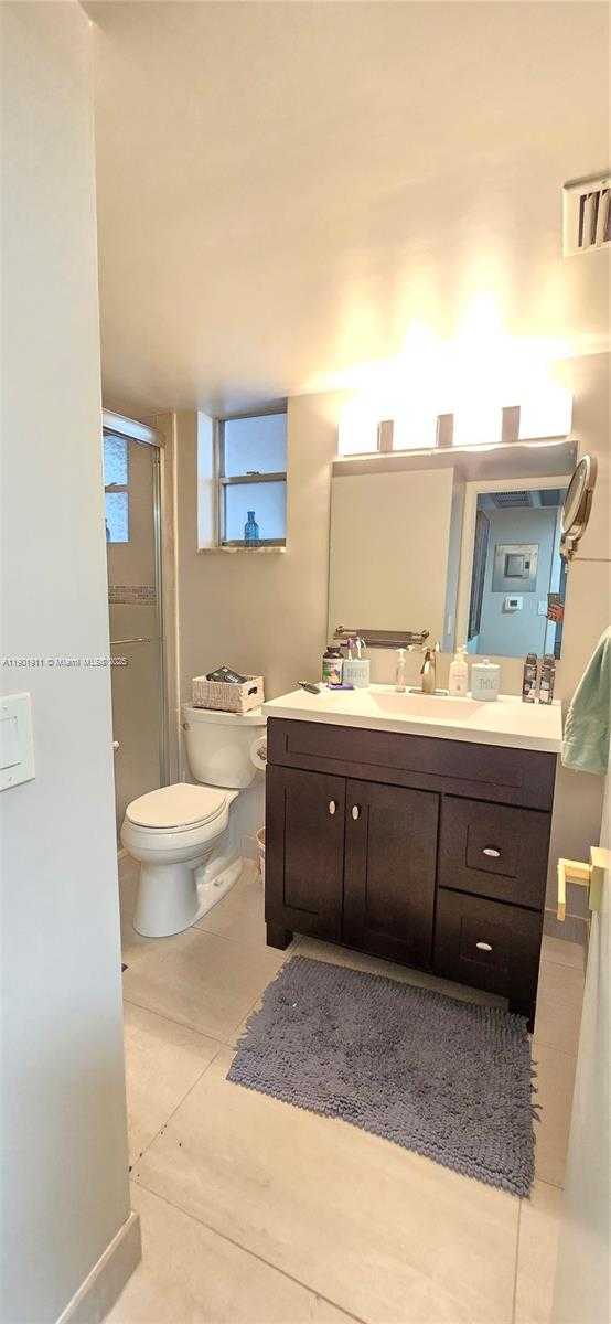 Small Image of 2616 NORTH GARDEN DR N #106, Lake Worth Number 18