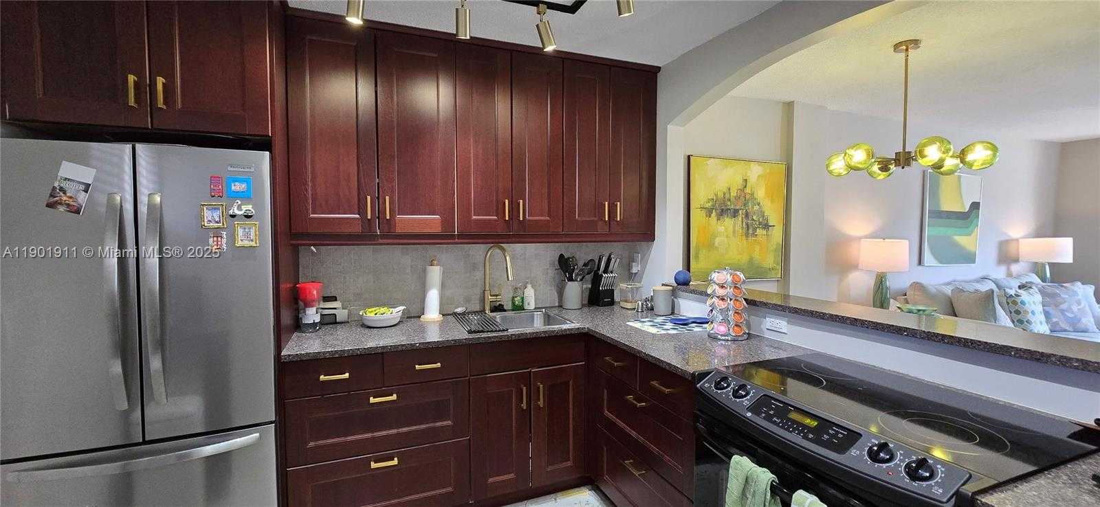 Small Image of 2616 NORTH GARDEN DR N #106, Lake Worth Number 2