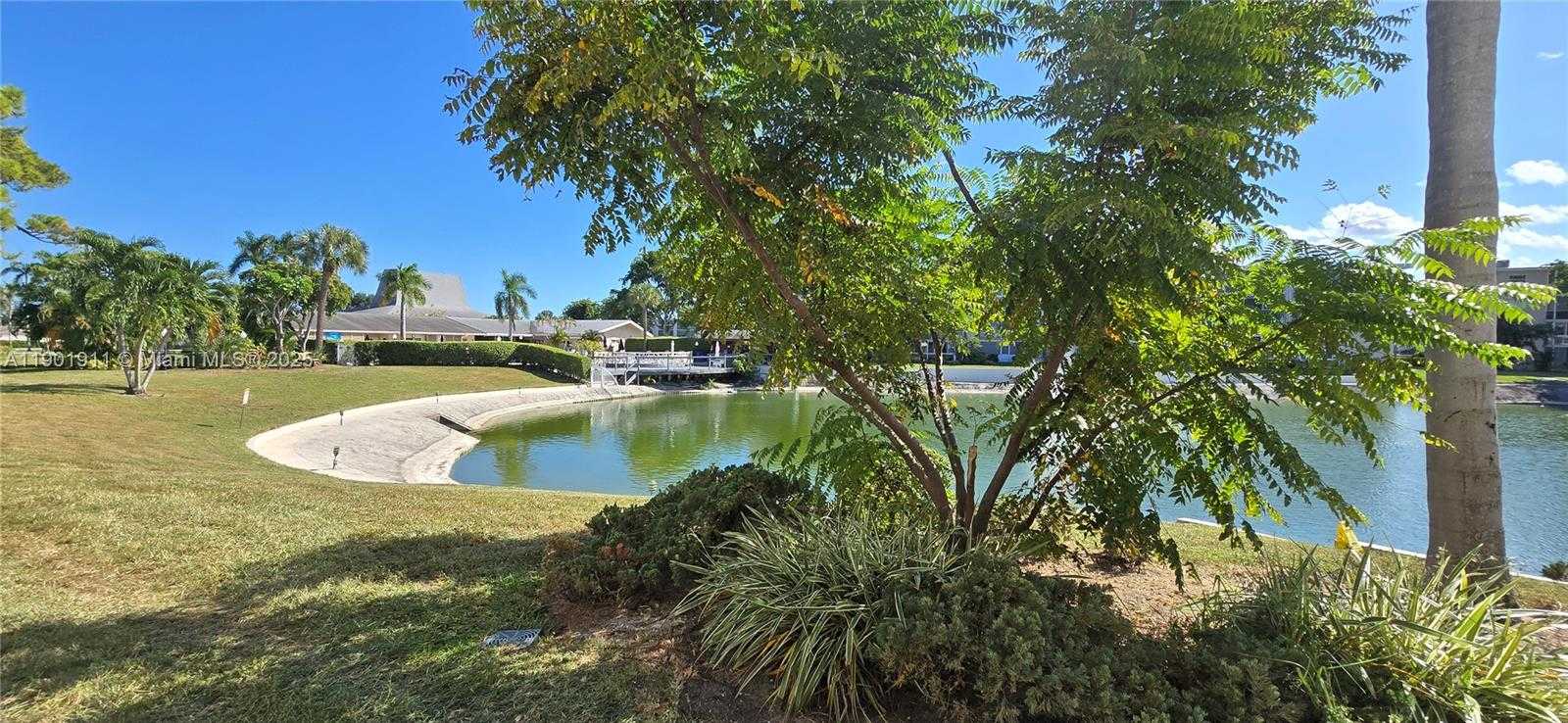 Small Image of 2616 NORTH GARDEN DR N #106, Lake Worth Number 22