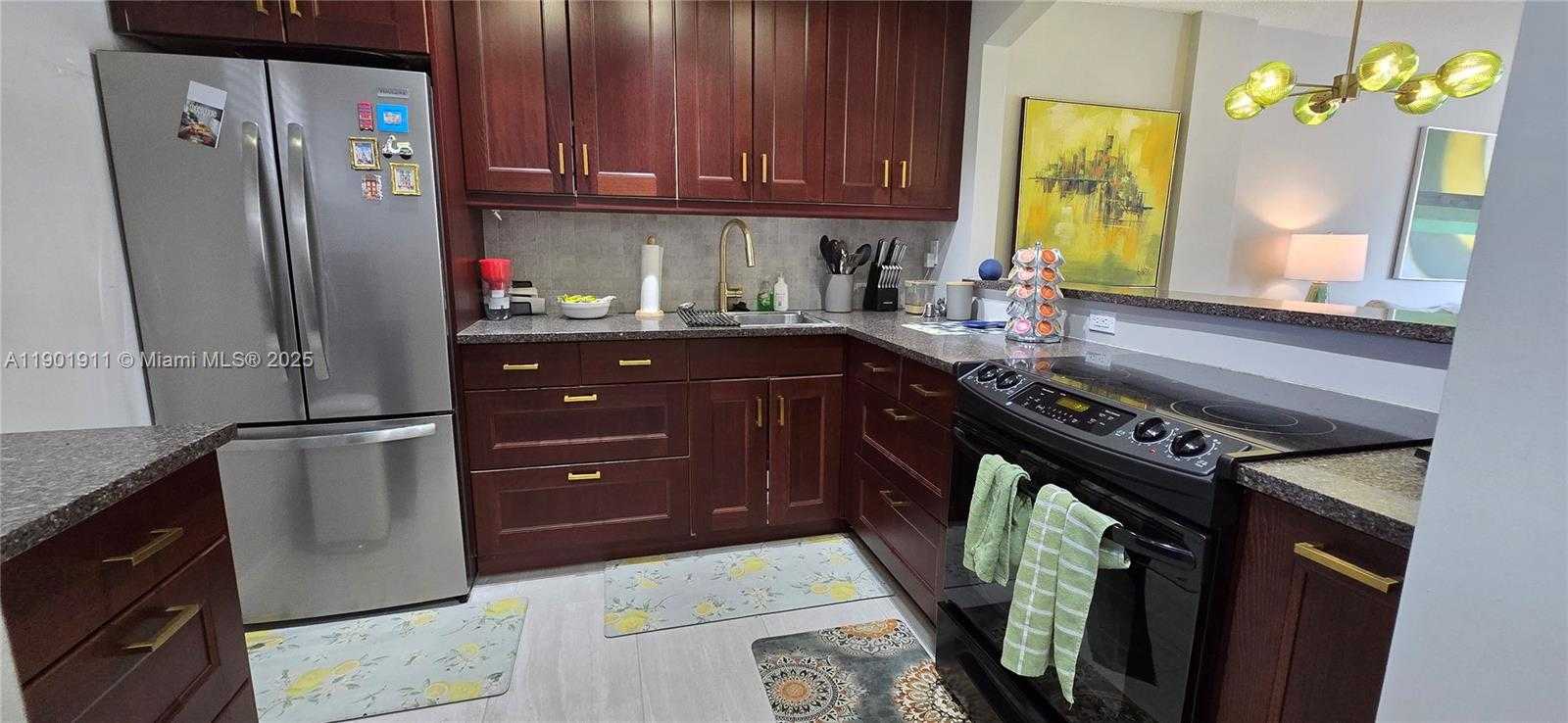 Small Image of 2616 NORTH GARDEN DR N #106, Lake Worth Number 3