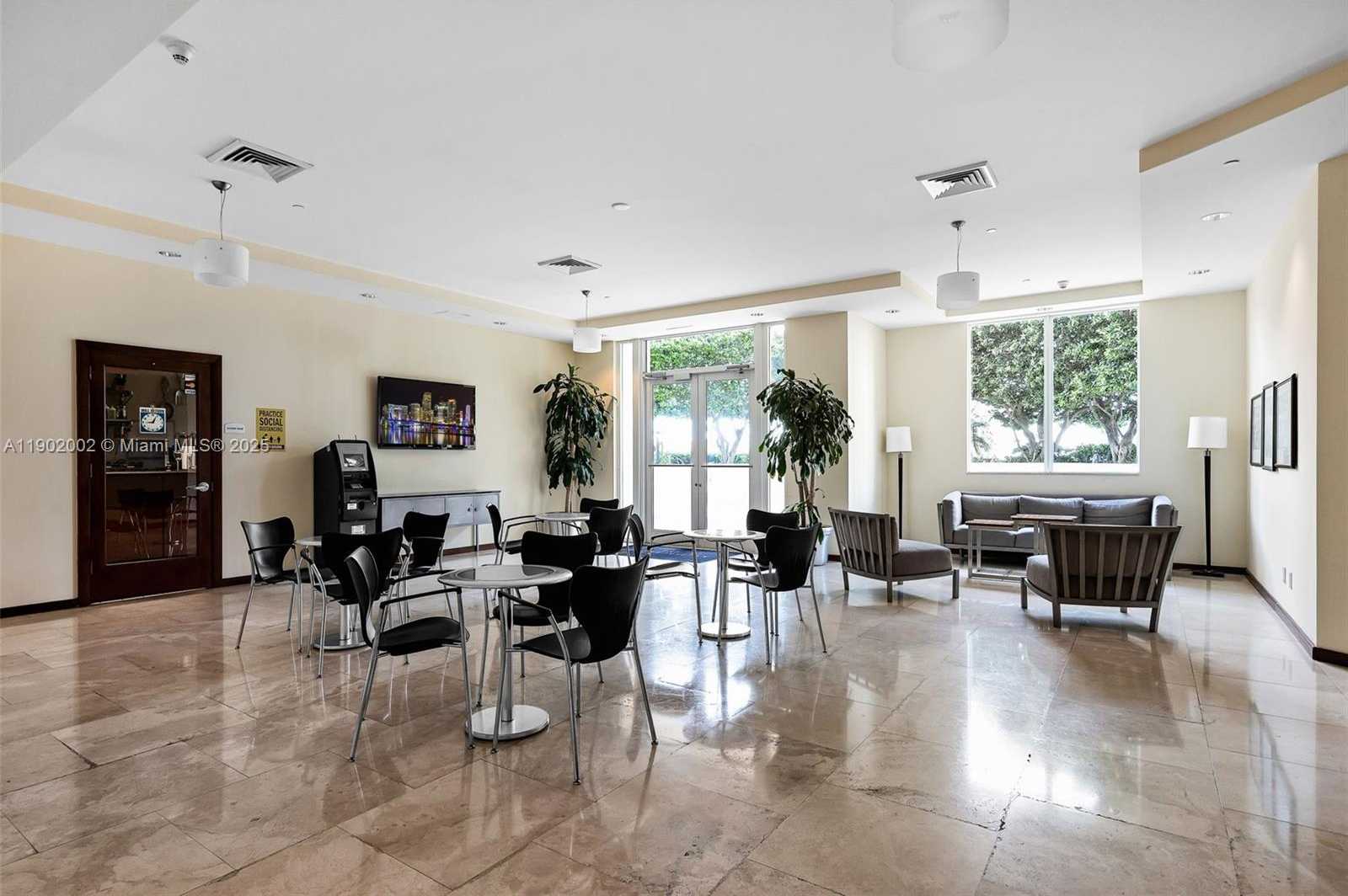 Small Image of 2475 BRICKELL AVE #703, Miami Number 25