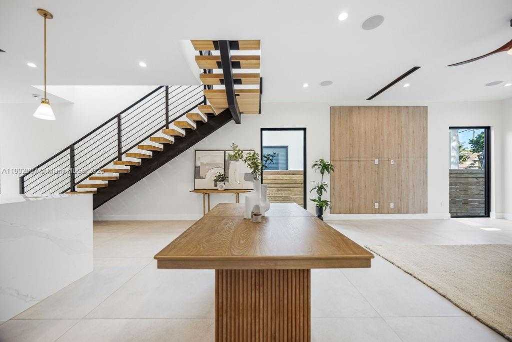 Small Image of 308 NORTH EAST 14TH AVE, Fort Lauderdale Number 11