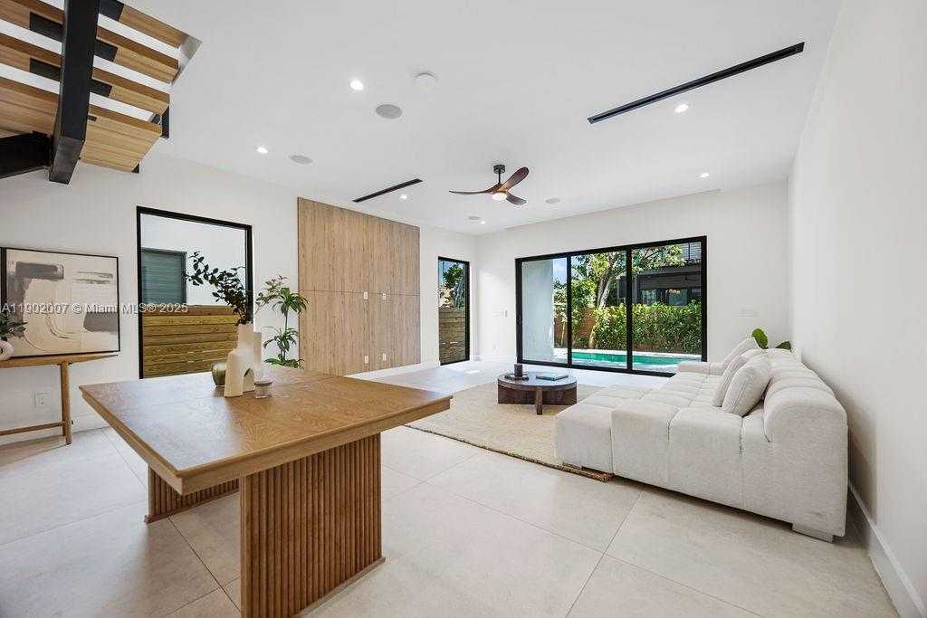 Small Image of 308 NORTH EAST 14TH AVE, Fort Lauderdale Number 12