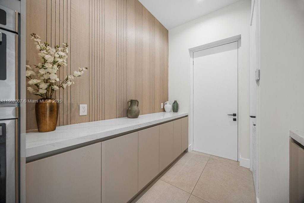 Small Image of 308 NORTH EAST 14TH AVE, Fort Lauderdale Number 21