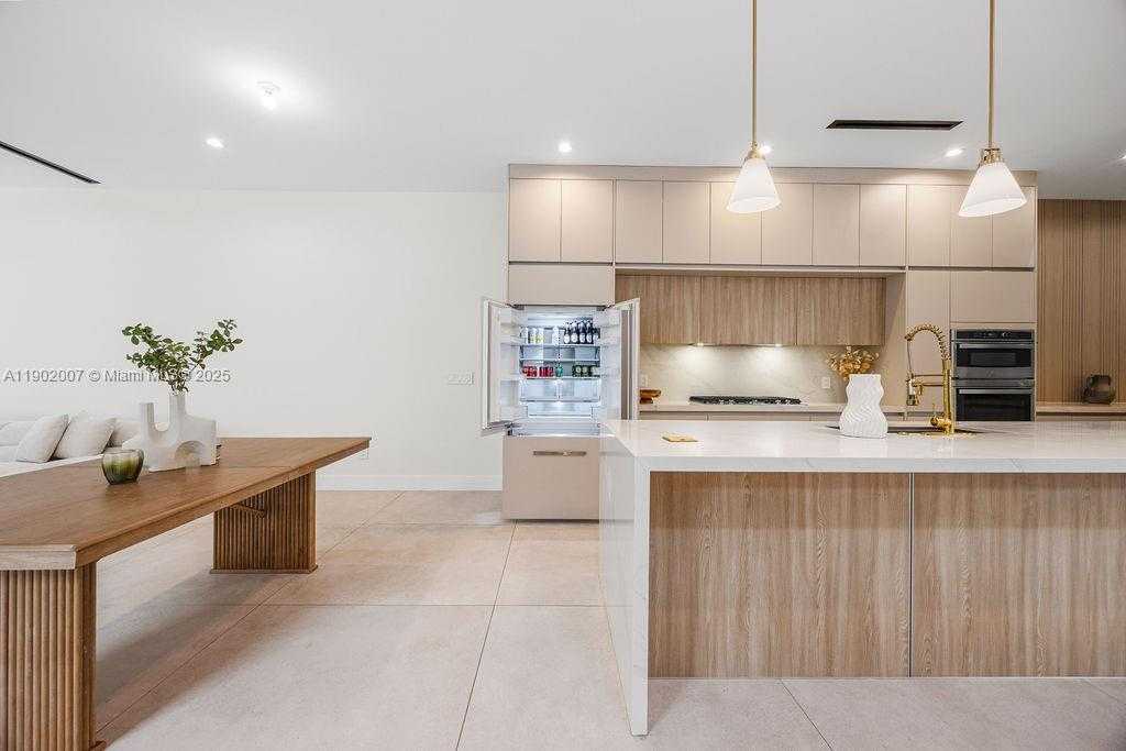 Small Image of 308 NORTH EAST 14TH AVE, Fort Lauderdale Number 26