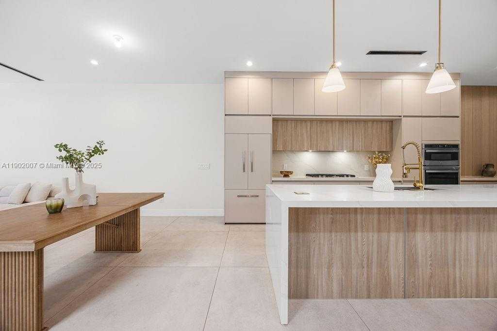 Small Image of 308 NORTH EAST 14TH AVE, Fort Lauderdale Number 30