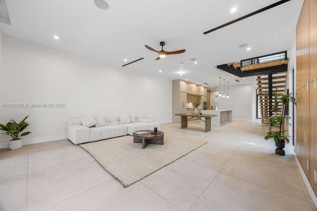 Small Image of 308 NORTH EAST 14TH AVE, Fort Lauderdale Number 33