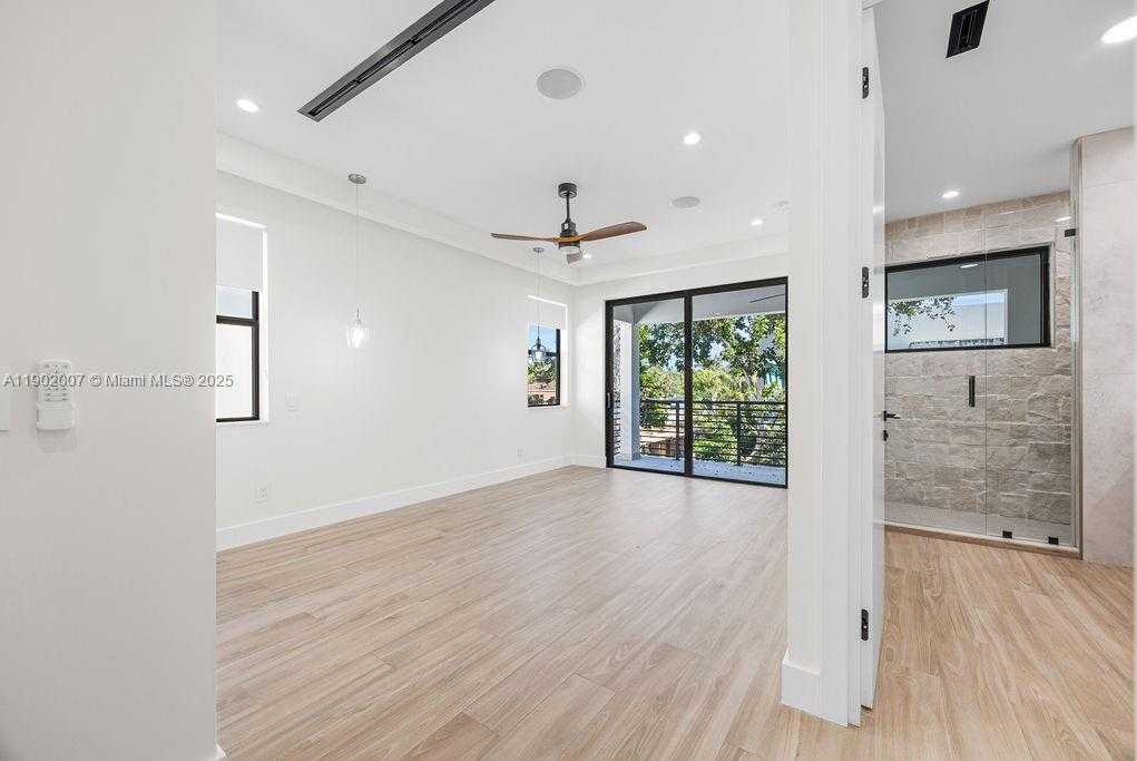 Small Image of 308 NORTH EAST 14TH AVE, Fort Lauderdale Number 38