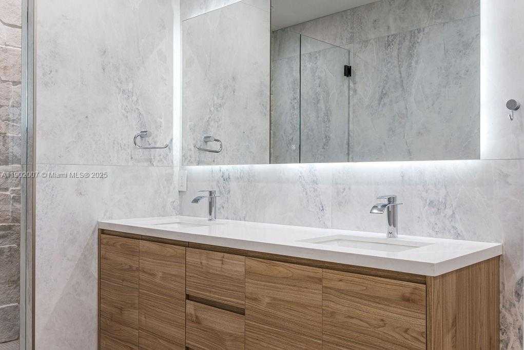 Small Image of 308 NORTH EAST 14TH AVE, Fort Lauderdale Number 40